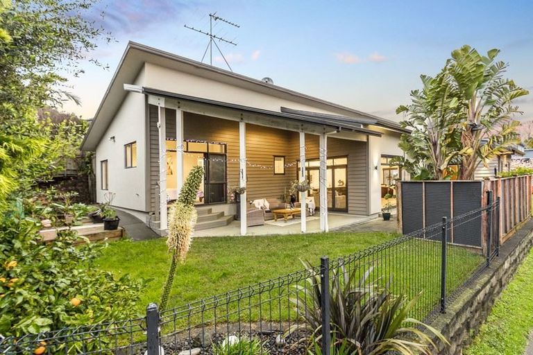 Photo of property in 89 Aberley Road, Schnapper Rock, Auckland, 0632