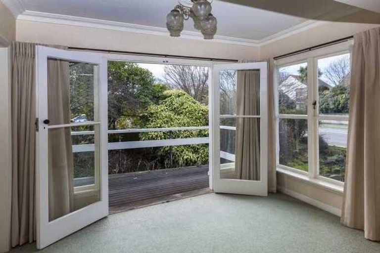 Photo of property in 147 Waimairi Road, Ilam, Christchurch, 8041