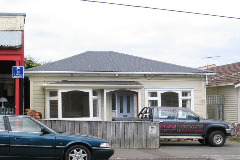 Photo of property in 72 Constable Street, Newtown, Wellington, 6021