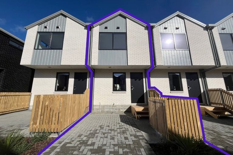 Photo of property in 7/21 Makomako Drive, Orewa, 0931