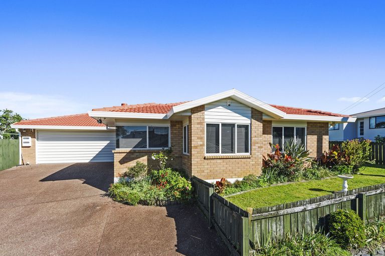 Photo of property in 10a Gills Avenue, Papakura, 2110