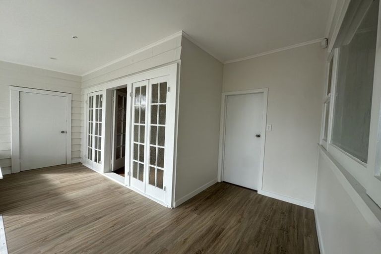 Photo of property in 18 Lupton Road, Manurewa, Auckland, 2102