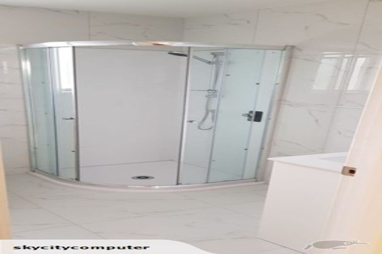 Photo of property in 108 Rathgar Road, Henderson, Auckland, 0610