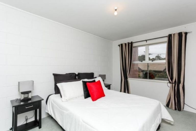Photo of property in 7/57 Carrington Street, Lower Vogeltown, New Plymouth, 4310
