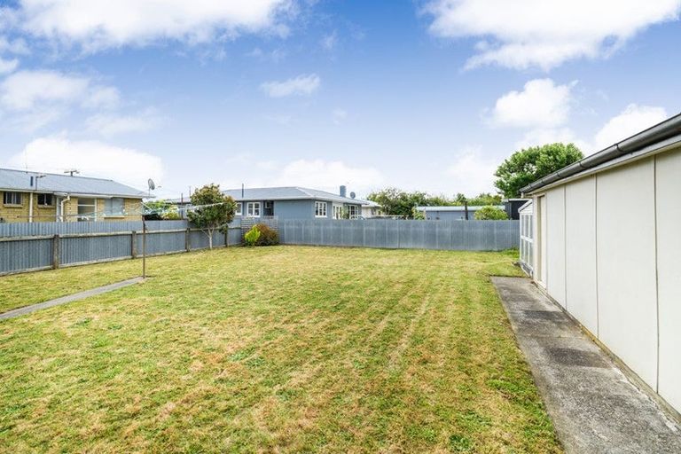 Photo of property in 107 College Street, Awapuni, Palmerston North, 4412
