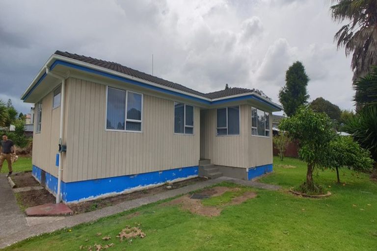 Photo of property in 30 Maida Vale, Manurewa, Auckland, 2102
