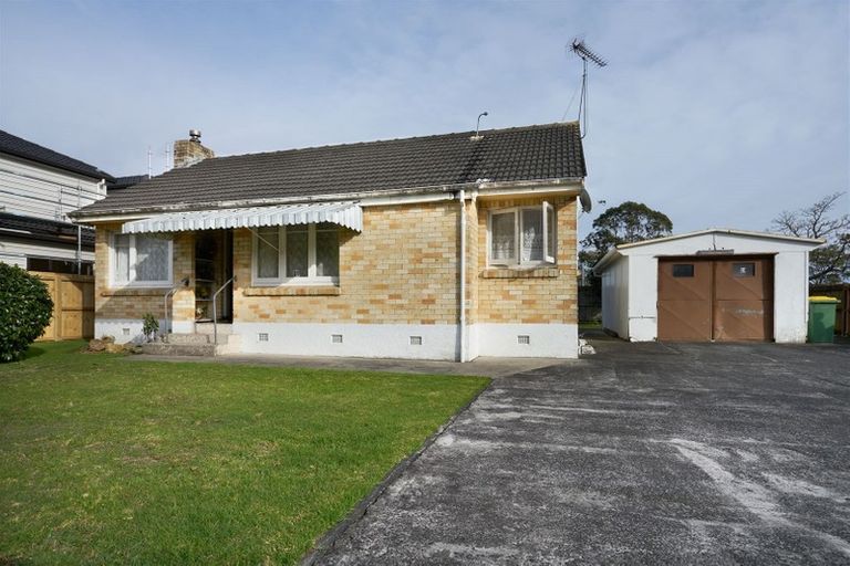 Photo of property in 1/33 Laurie Avenue, Papakura, 2110
