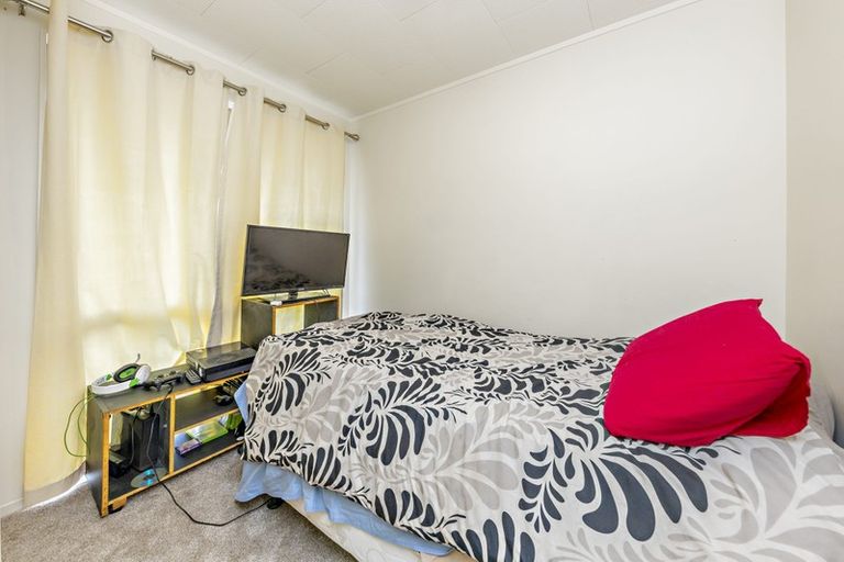 Photo of property in 1/16 Nearco Street, Randwick Park, Auckland, 2105