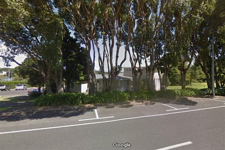 Photo of property in 1/2 Leslie Street, Waitara, 4320