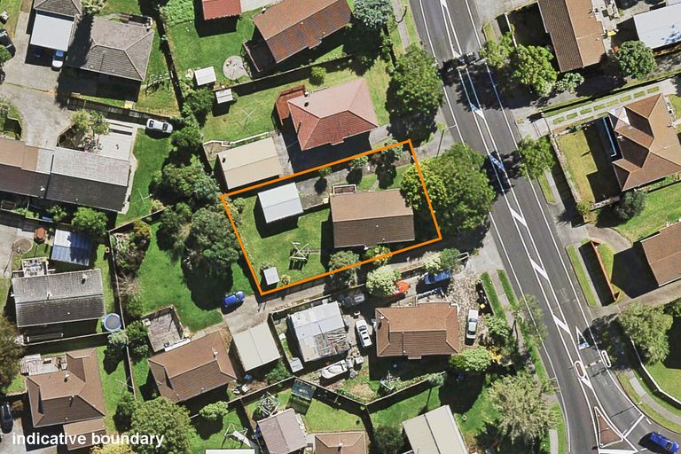 Photo of property in 129 Finlayson Avenue, Clendon Park, Auckland, 2103