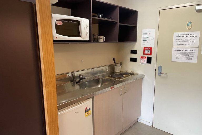 Photo of property in Martin Square Apartments, 403/20 Martin Square, Te Aro, Wellington, 6011