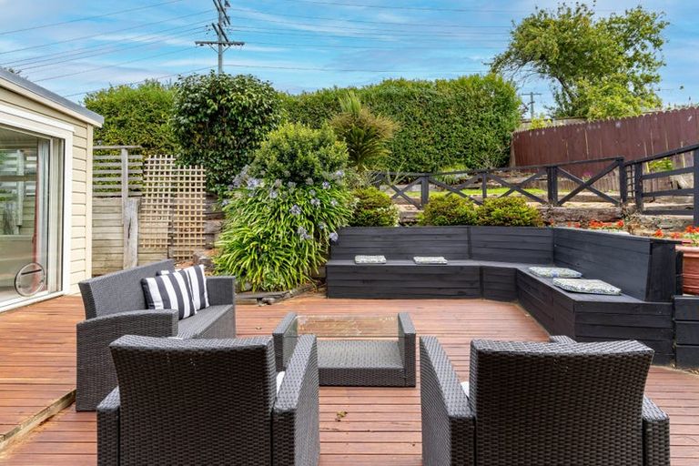 Photo of property in 11 Glenross Street, Glenross, Dunedin, 9011