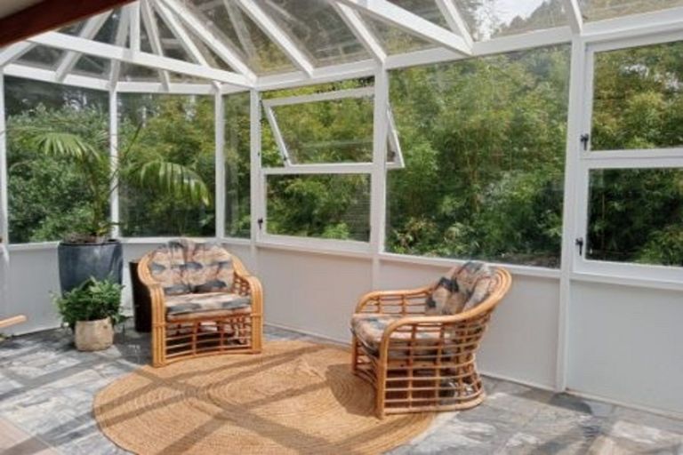 Photo of property in 57 Lawrence Crescent, Hillpark, Auckland, 2102