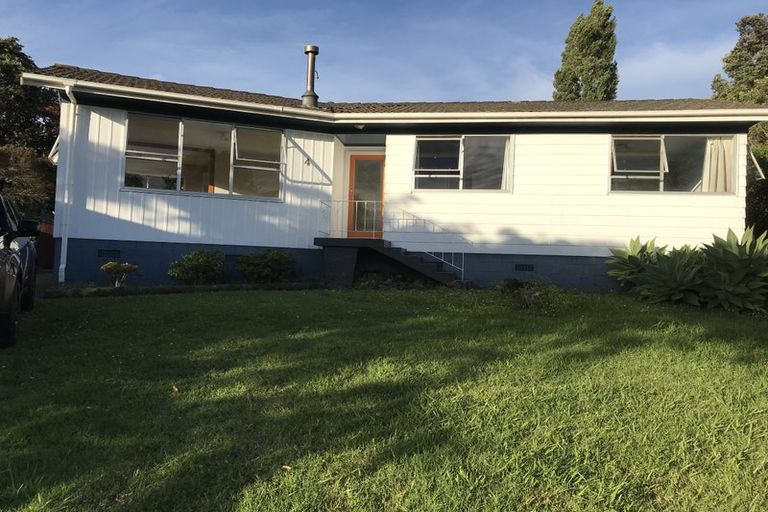 Photo of property in 4 Osman Street, Glen Eden, Auckland, 0602