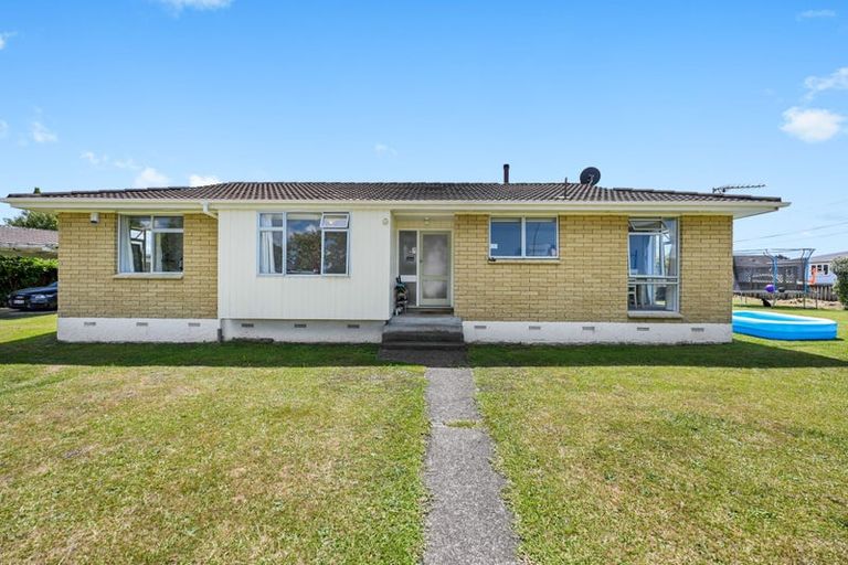 Photo of property in 2 Amethyst Place, Chartwell, Hamilton, 3210