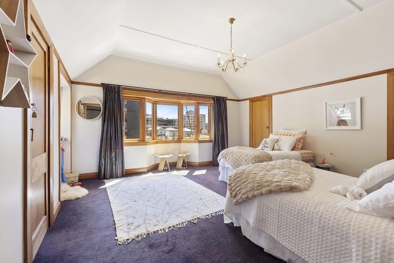 Photo of property in 25 Hawkestone Street, Thorndon, Wellington, 6011