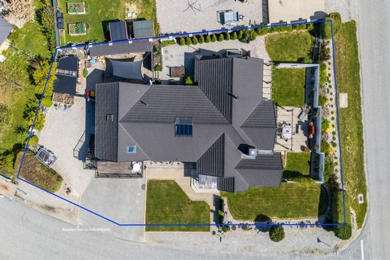 Photo of property in 25 Ethereal Crescent, Mount Pisa, Cromwell, 9383