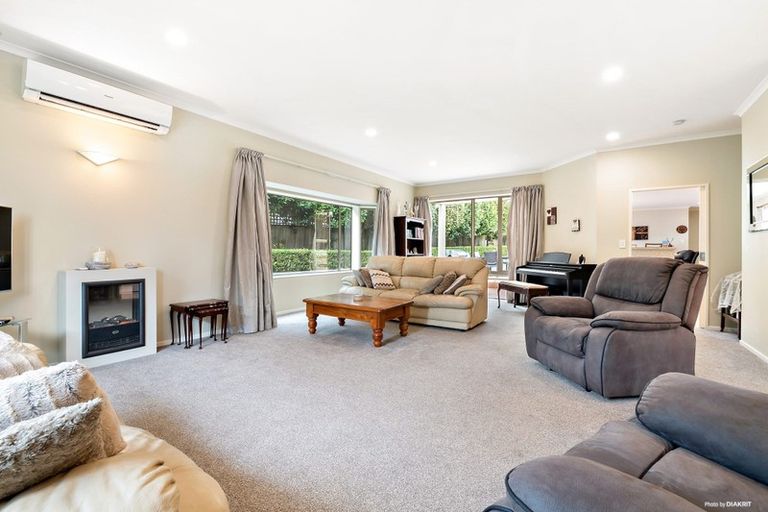 Photo of property in 17 Cascaden Road, Gulf Harbour, Whangaparaoa, 0930