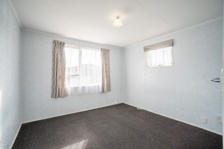 Photo of property in 75 Fairview Avenue, Feilding, 4702