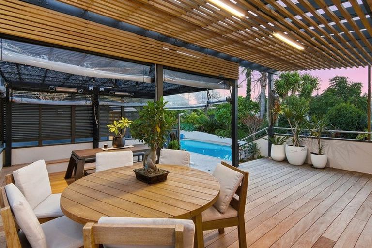 Photo of property in 22a Eastcliffe Road, Castor Bay, Auckland, 0620