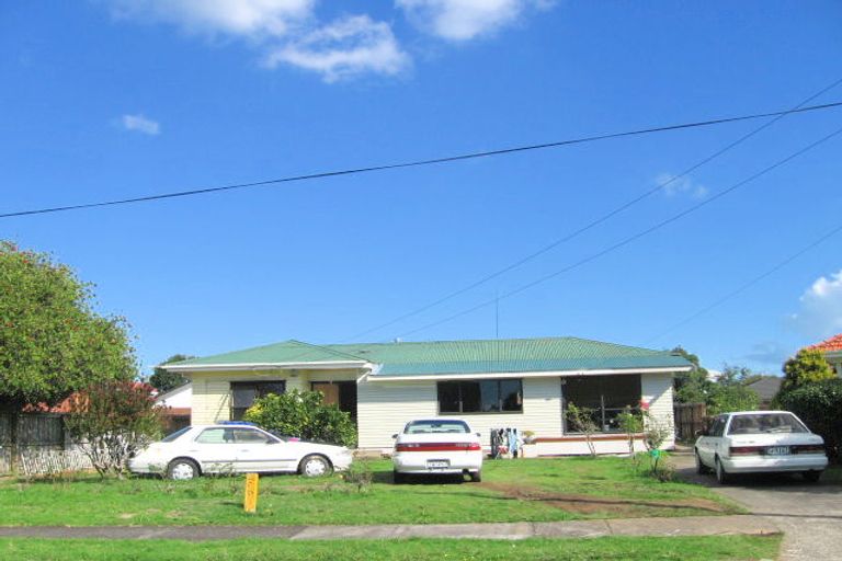 Photo of property in 11 Philip Street, Papatoetoe, Auckland, 2025