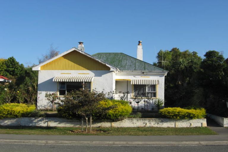 Photo of property in 10 Raymond Street, West End, Timaru, 7910