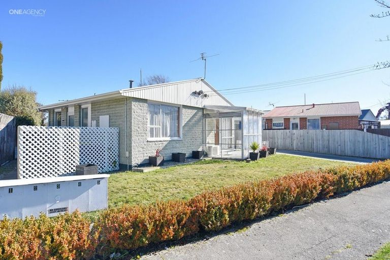 Photo of property in 1/9 Allard Street, Edgeware, Christchurch, 8013