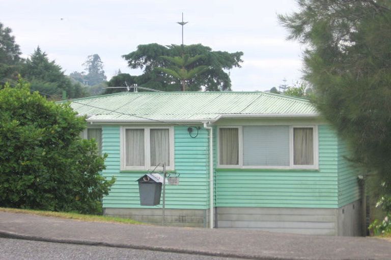 Photo of property in 175 Don Buck Road, Massey, Auckland, 0614