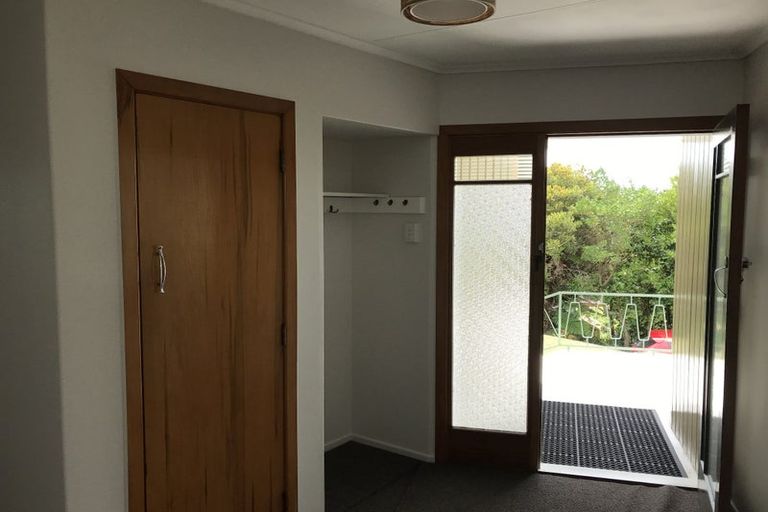 Photo of property in 7b Penrith Street, Westown, New Plymouth, 4310