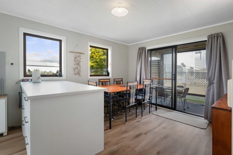 Photo of property in 12 Tatai Road, Bowentown, Katikati, 3177