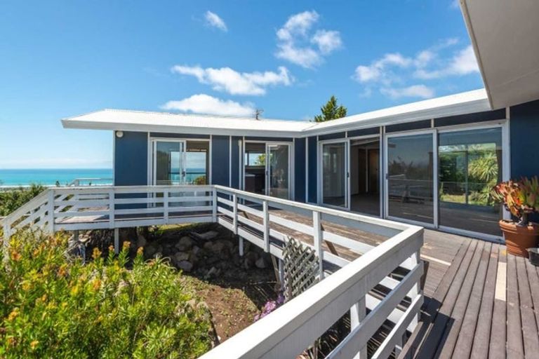 Photo of property in 237 Major Hornbrook Road, Mount Pleasant, Christchurch, 8081