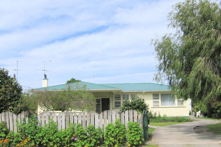 Photo of property in 22 Oak Street, Mangapapa, Gisborne, 4010