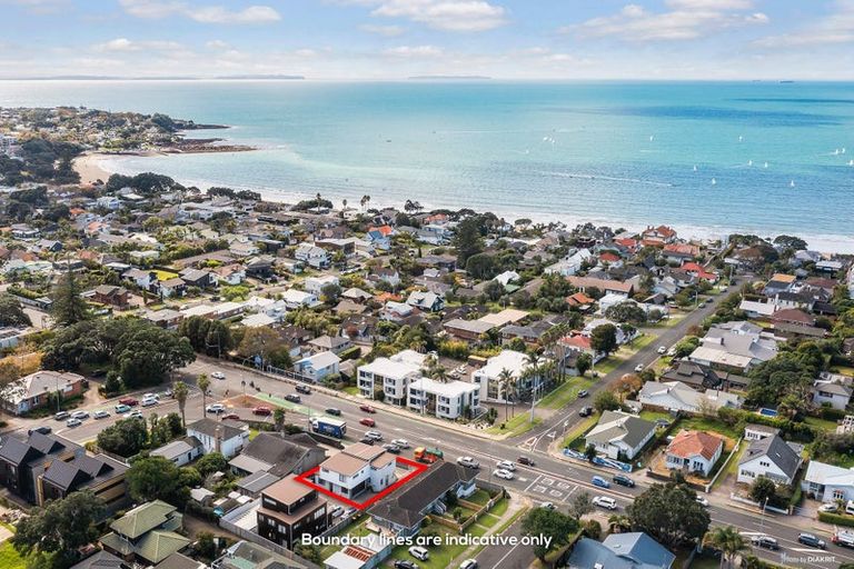 Photo of property in 407 Lake Road, Takapuna, Auckland, 0622