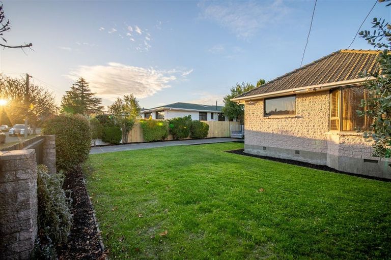 Photo of property in 24 Appleby Crescent, Burnside, Christchurch, 8053