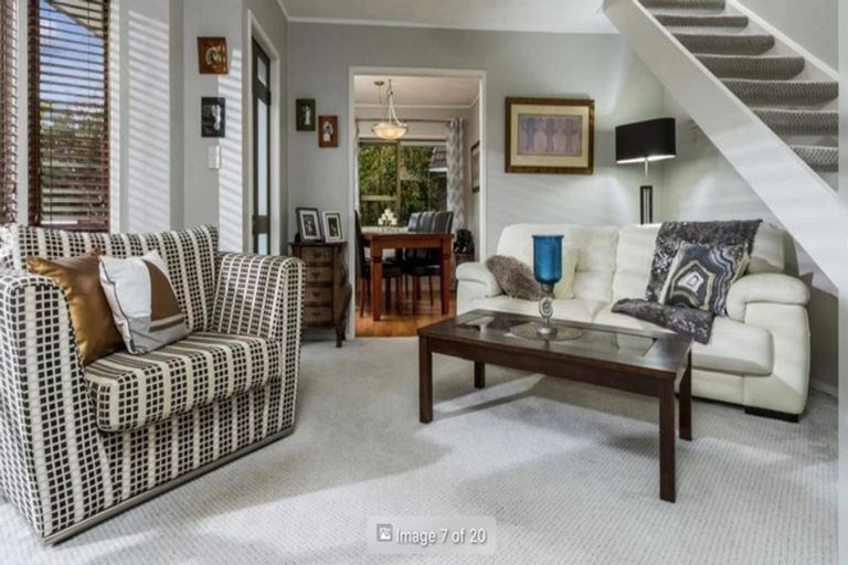 Photo of property in 1/20 Redwing Street, Browns Bay, Auckland, 0630