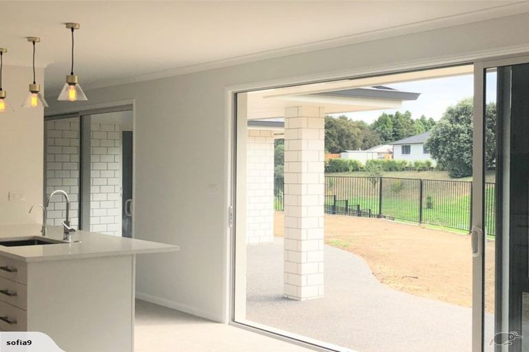 Photo of property in 15 Layla Place, Katikati, 3178