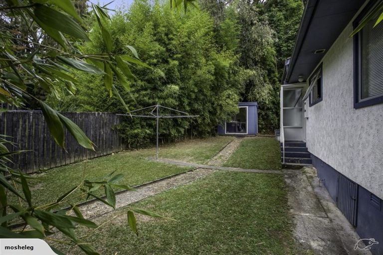 Photo of property in 24 Glenfinn Place, Massey, Auckland, 0614