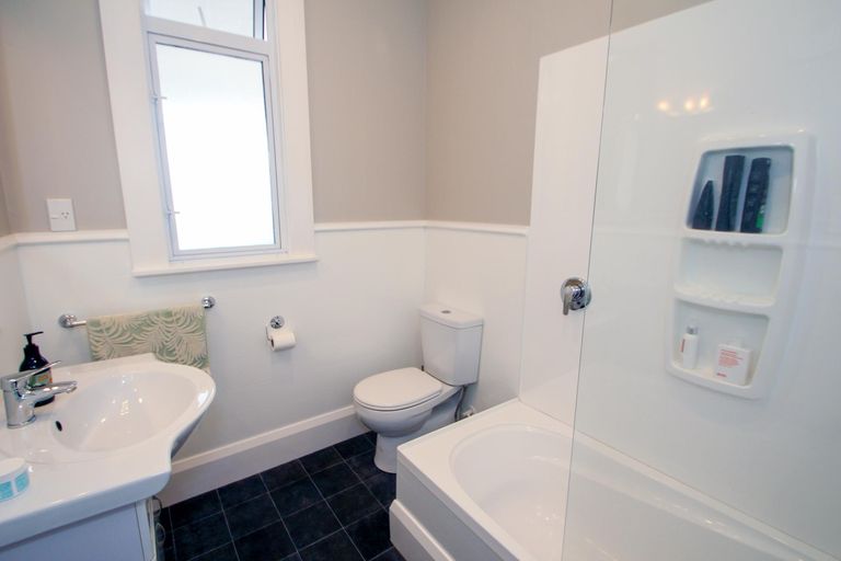 Photo of property in 45 Arun Street, South Hill, Oamaru, 9400