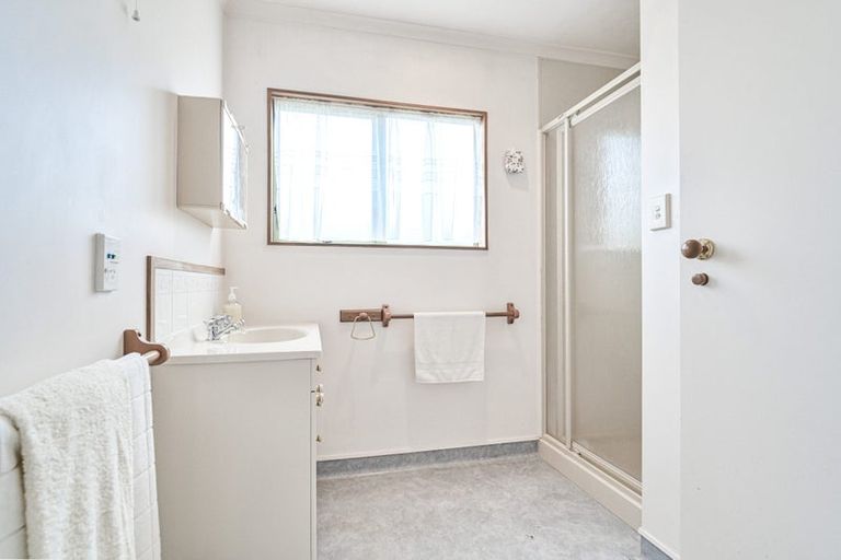 Photo of property in 3/239 Warwick Road, Mayfair, Hastings, 4122