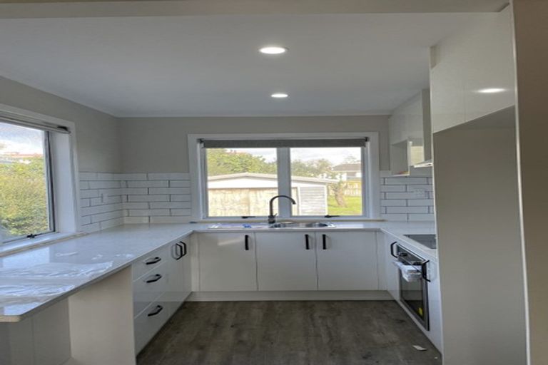 Photo of property in 16 Laxon Avenue, Otara, Auckland, 2025