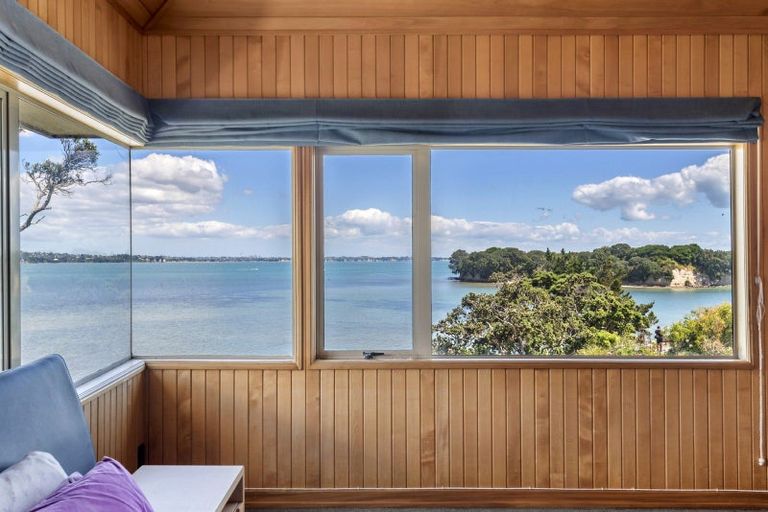 Photo of property in 37 Hawke Crescent, Beachlands, Auckland, 2018