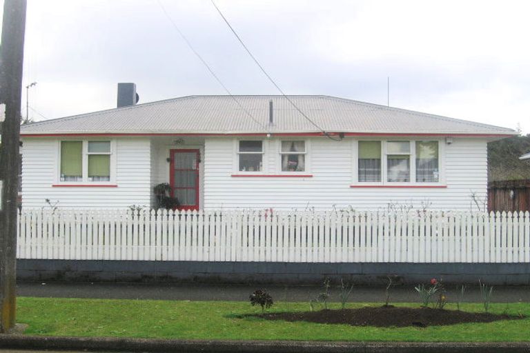 Photo of property in 41 Mckinnon Crescent, Otangarei, Whangarei, 0112