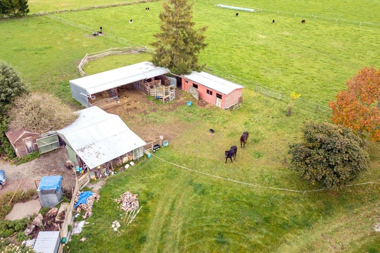 Photo of property in 99 Templer Street, Geraldine, 7992