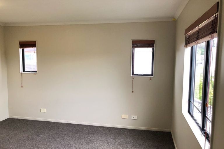 Photo of property in 3 Rialto Court, East Tamaki Heights, Auckland, 2016