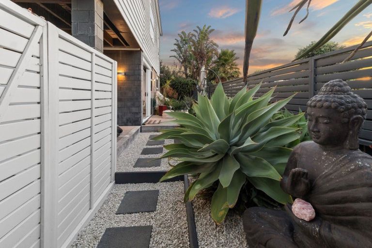 Photo of property in 22a Karewa Parade, Papamoa Beach, Papamoa, 3118