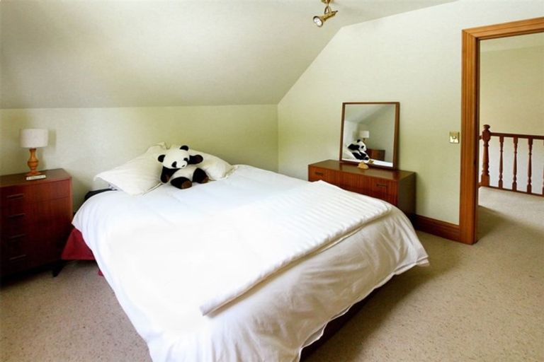 Photo of property in 235 Ilam Road, Ilam, Christchurch, 8041