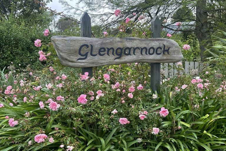 Photo of property in 322 Finnis Road, Pohangina, Feilding, 4775