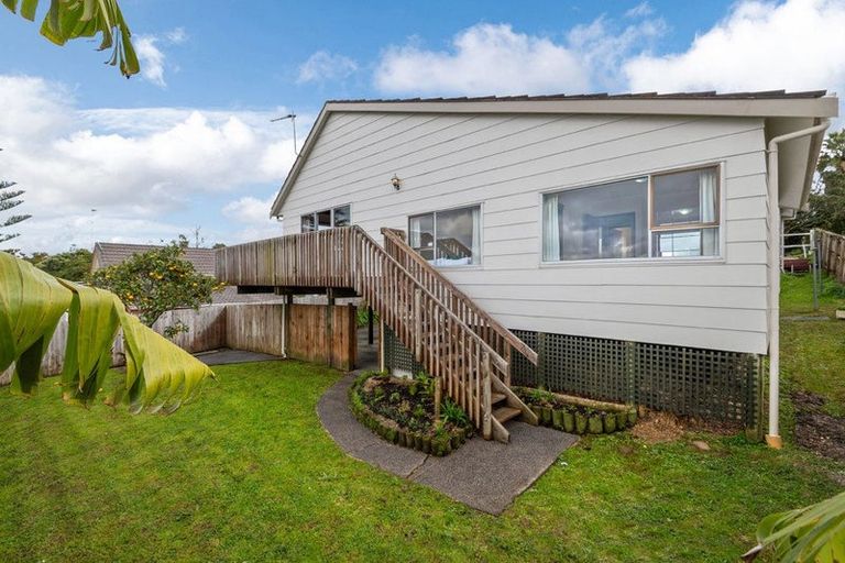 Photo of property in 2/3 Northwick Place, Hillcrest, Auckland, 0627