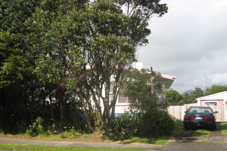 Photo of property in 4 Tohu Place, Spotswood, New Plymouth, 4310