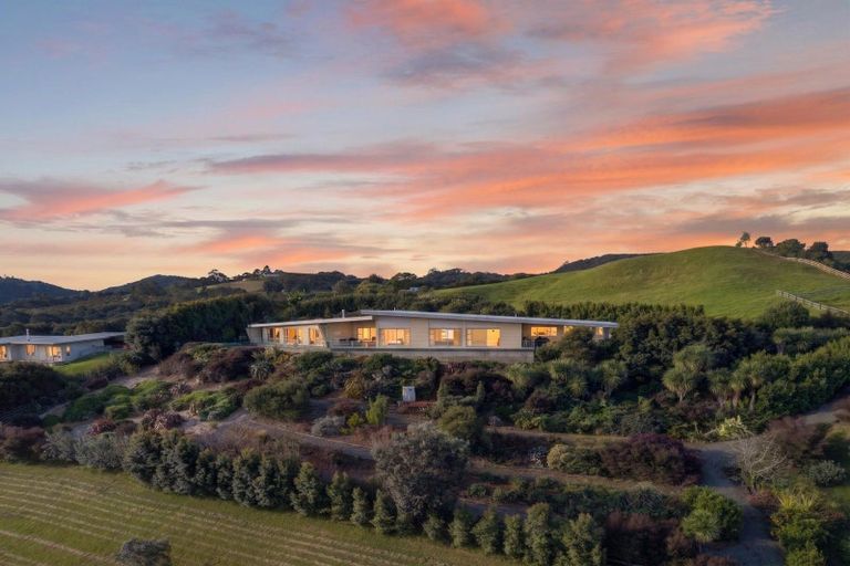 Photo of property in 35b Te Akau Drive, Russell, 0272